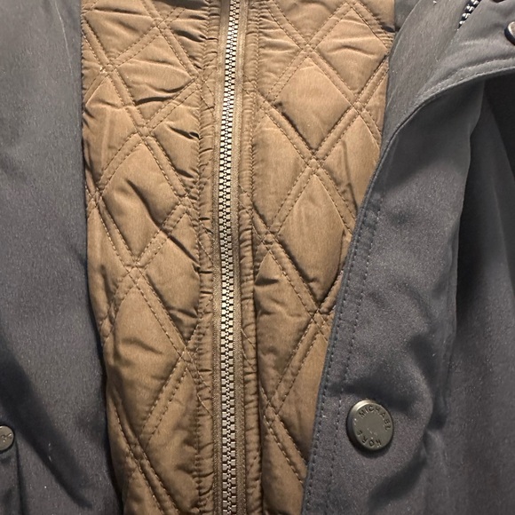 Men's Black Winter Jacket - Picture 3 of 13